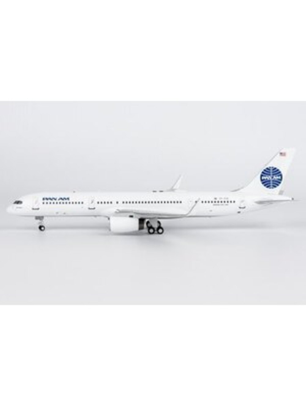 1:200 NG Models Pan American World Airways B 757-200 TF-FIC 92305 42057 Airpl...